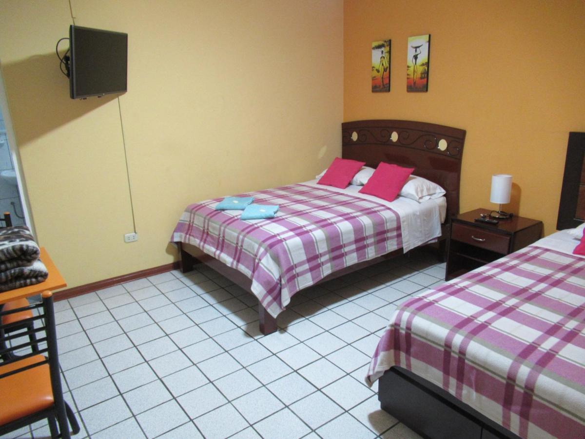 Kurmi Airport Hostel *